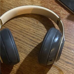 studio3 beats wireless